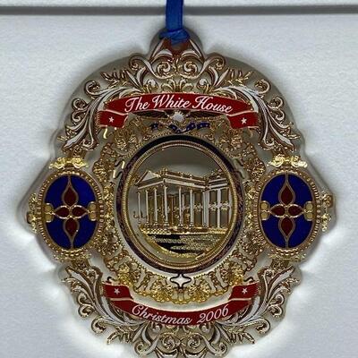 2006 The White House Christmas Ornament Boxed