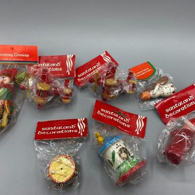 Vintage Individually Packaged Christmas Ornaments YD#011-1120-00189