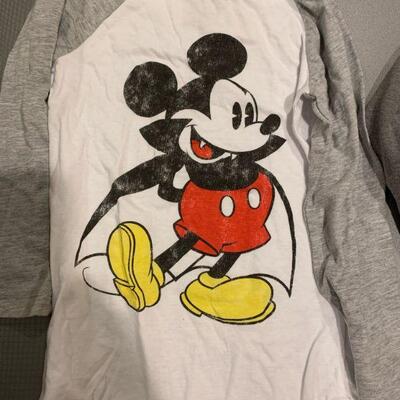 Disney Micky Mouse vintage long sleeve Tee Shirt / Small