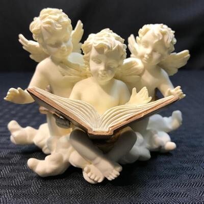 Statuette of 3 Cherubs Reading a Book