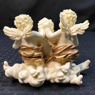 Statuette of 3 Cherubs Reading a Book