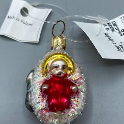 Blown Glass Baby Jesus Ornament YD#012-1120-00072