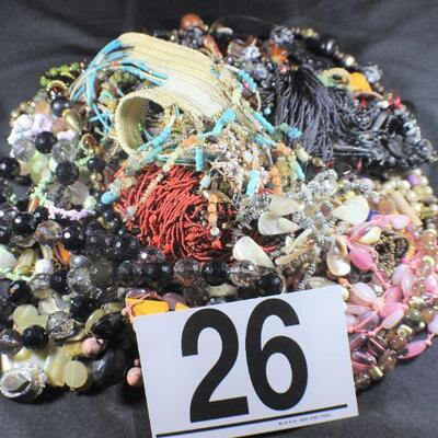 LOT#26: Costume Jewelry Lot #4