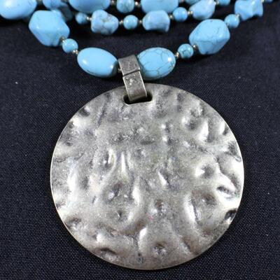 LOT#37: Believed to be Turquoise Costume Necklace