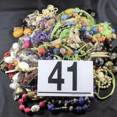LOT#41: Costume Jewelry Lot #7