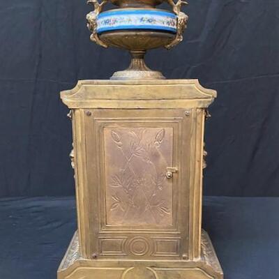 LOT#59: Louis XVI Serves Style Clock