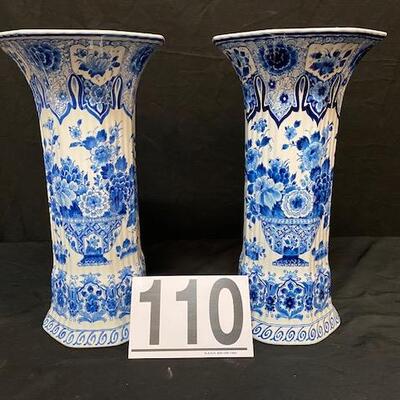 LOT#110: Pair of Delft Vases #2