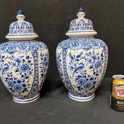 LOT#122: 2 Delft Covered Urns  #2