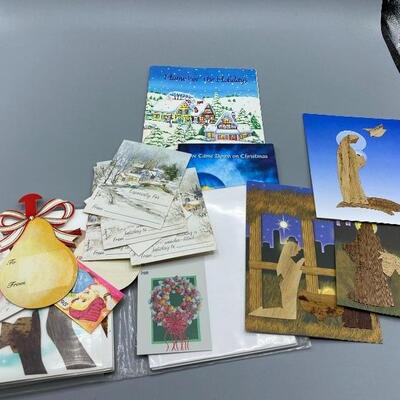 Lot of Christmas Cards & Small Holiday Books YD#012-1120-00030