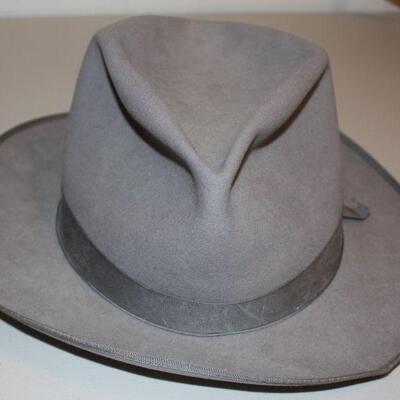 Hats and hat stretcher