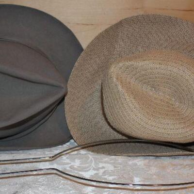 Hats and hat stretcher