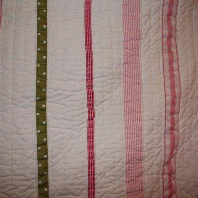 Very nice Pottery Barn Kids Quilt, Like New