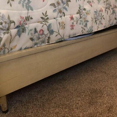 Mid-Century Modern Bedroom Set -  Great Condition - Original 
