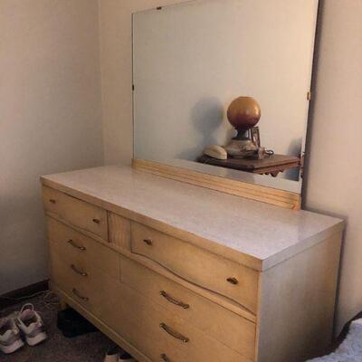 Mid-Century Modern Bedroom Set -  Great Condition - Original 