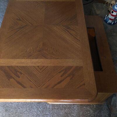 Wood Coffee Table with Modern Lift Top