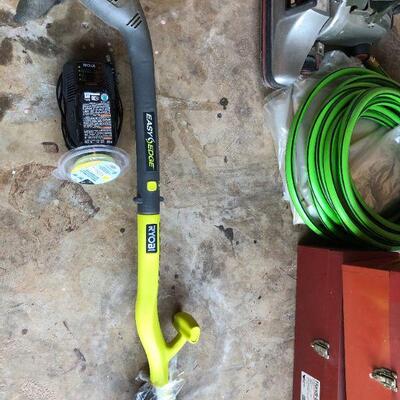 Ryobi Battery Powered Weeder