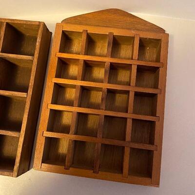 Small wood wall pieces