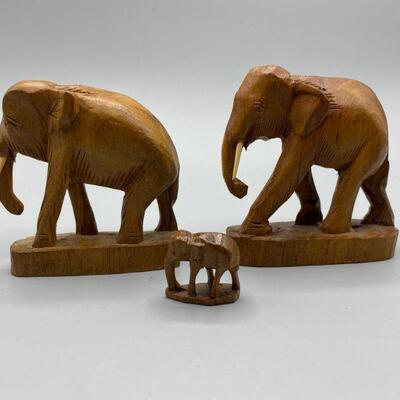 Retro Folk Art Boho Mid Century Carved Wood Elephant Trio YD#011-1120-00205