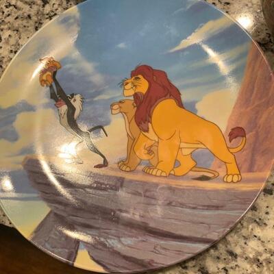 1994 lion king commemorative Disney plate 