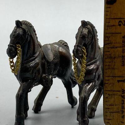 Pair of Vintage Copper Finish Pot Metal Horse Carnival Prize Figurines YD#011-1120-00020