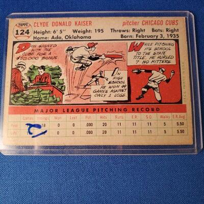 Lot 51: Topps Don Kaiser Baseball Card 