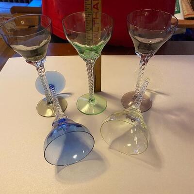 Stem glasses