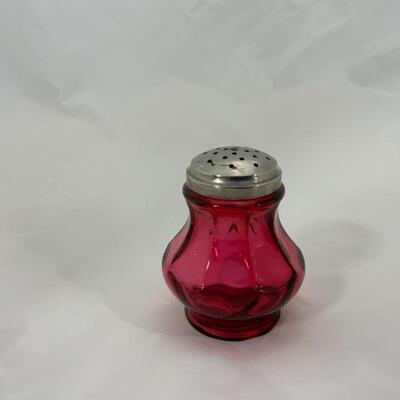 .92. Heavy Cranberry Sugar Shaker