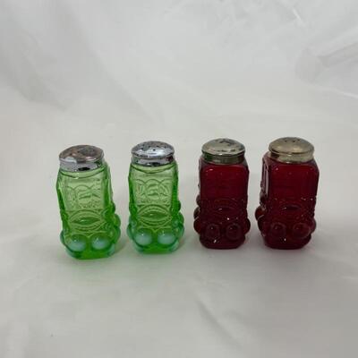 .122. Vintage | HEAVY | Green Opalescent | Ruby | Salt & Pepper Shakers