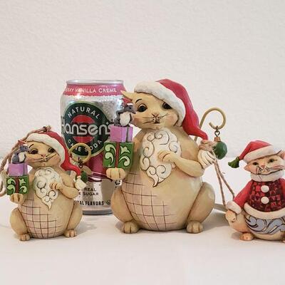 Lot 4: Jim Shores Christmas Cats (3)