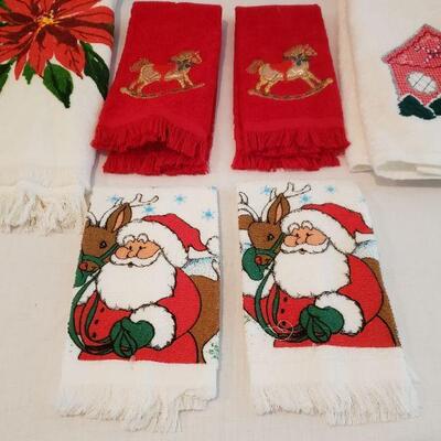 Lot 10: Mixed Christmas Hand Towels and Deco