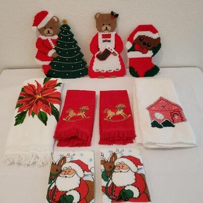 Lot 10: Mixed Christmas Hand Towels and Deco
