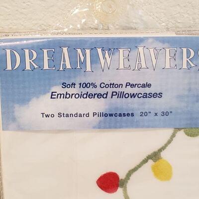 Lot 13: (2) New Dream Weavers Pillowcases (each package has 2 Pillowcases)