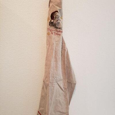 Lot 14: New with Tags Christmas Apron