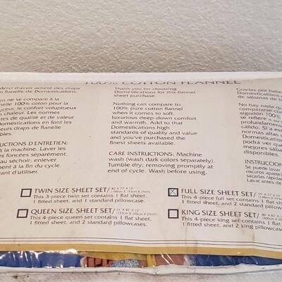 Lot 17: Never Been Used Vintage Christmas Flannel Sheets
