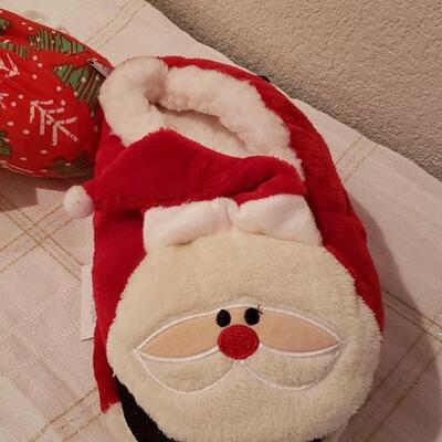 Lot 26: New Christmas Slippers & PJ Pants