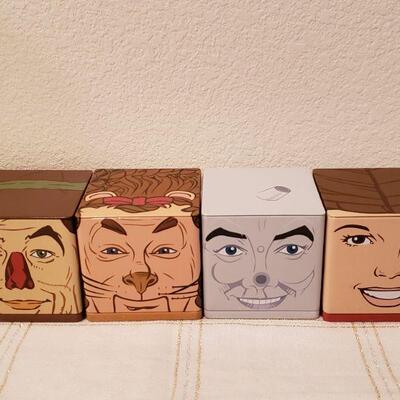 Lot 27: New Hallmark (4) Wizard of Oz Cubees