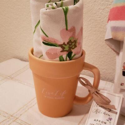 Lot 37: New Slippers, Bath Fizzers, Tea/Coffee Cup & Tea Towel