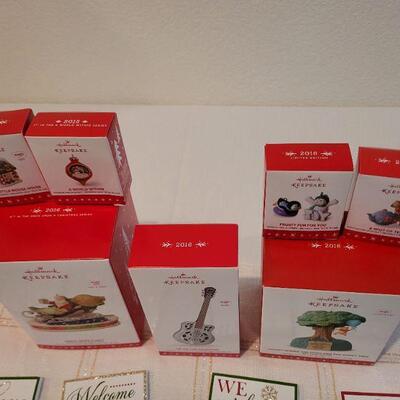 Lot 55: Assorted HALLMARK Ornaments and Magnets