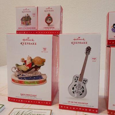 Lot 55: Assorted HALLMARK Ornaments and Magnets