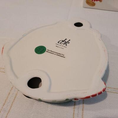 Lot 58: (2) New CHRISTMAS THEME Cat Water/Food Bowls