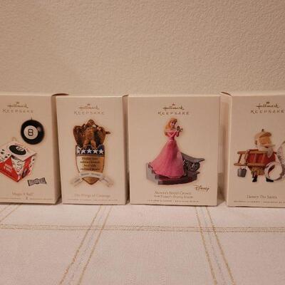 Lot 83: Assorted HALLMARK Ornaments 