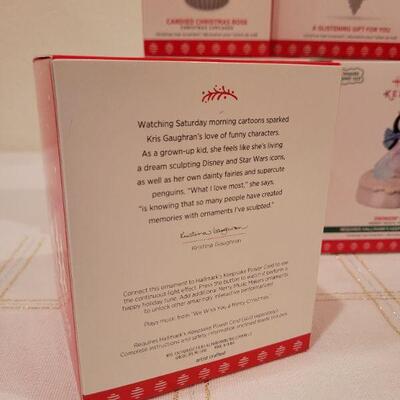 Lot 90: Assorted HALLMARK Christmas Ornaments 