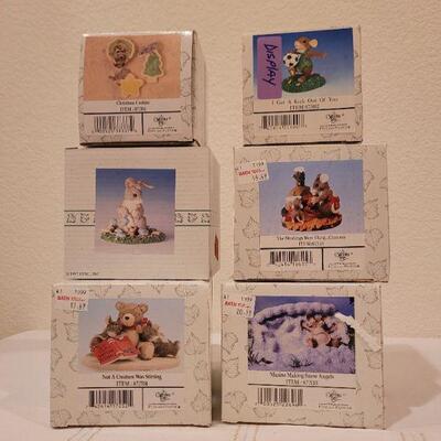 Lot 98: Assorted Christmas Deco Figures