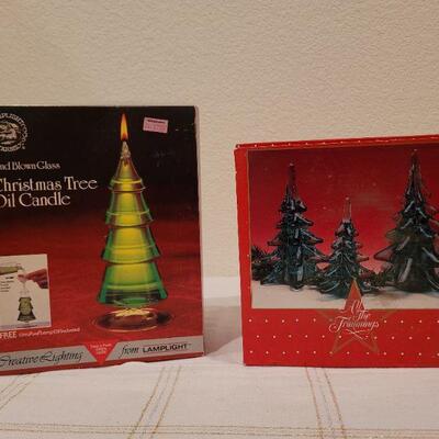 Lot 105: Christmas Tree Home Deco