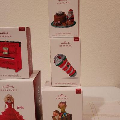 Lot 108: Assorted HALLMARK Christmas Ornaments 