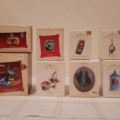 Lot 112: Assorted HALLMARK Christmas Ornaments 