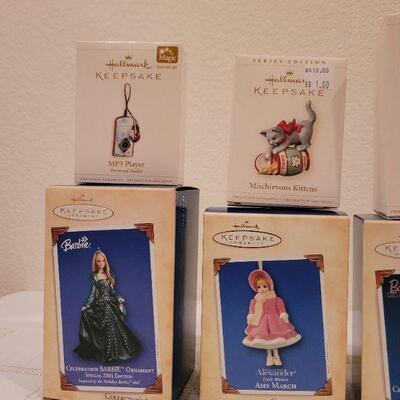 Lot 114: Assorted HALLMARK Christmas Ornaments 