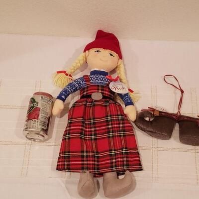 Lot 125: "My Christmas Wish" Anja Doll & Ornament 