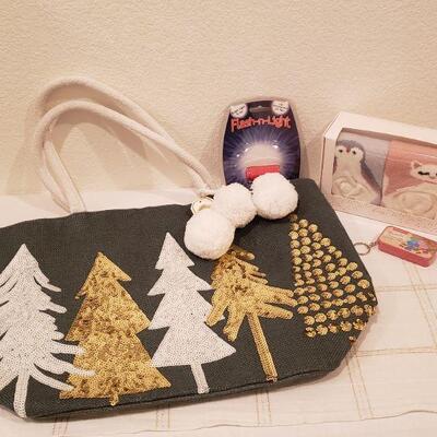 Lot 136: New Large Winter Tote Bag, Socks and Small Flashlight 