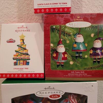 Lot 141: Assorted HALLMARK Christmas Ornaments 